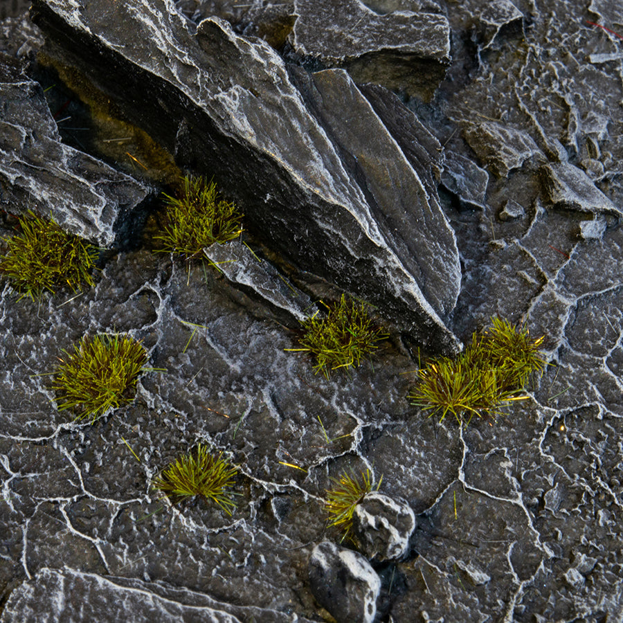 Gamers Grass - Dark Moss Tiny Tuft