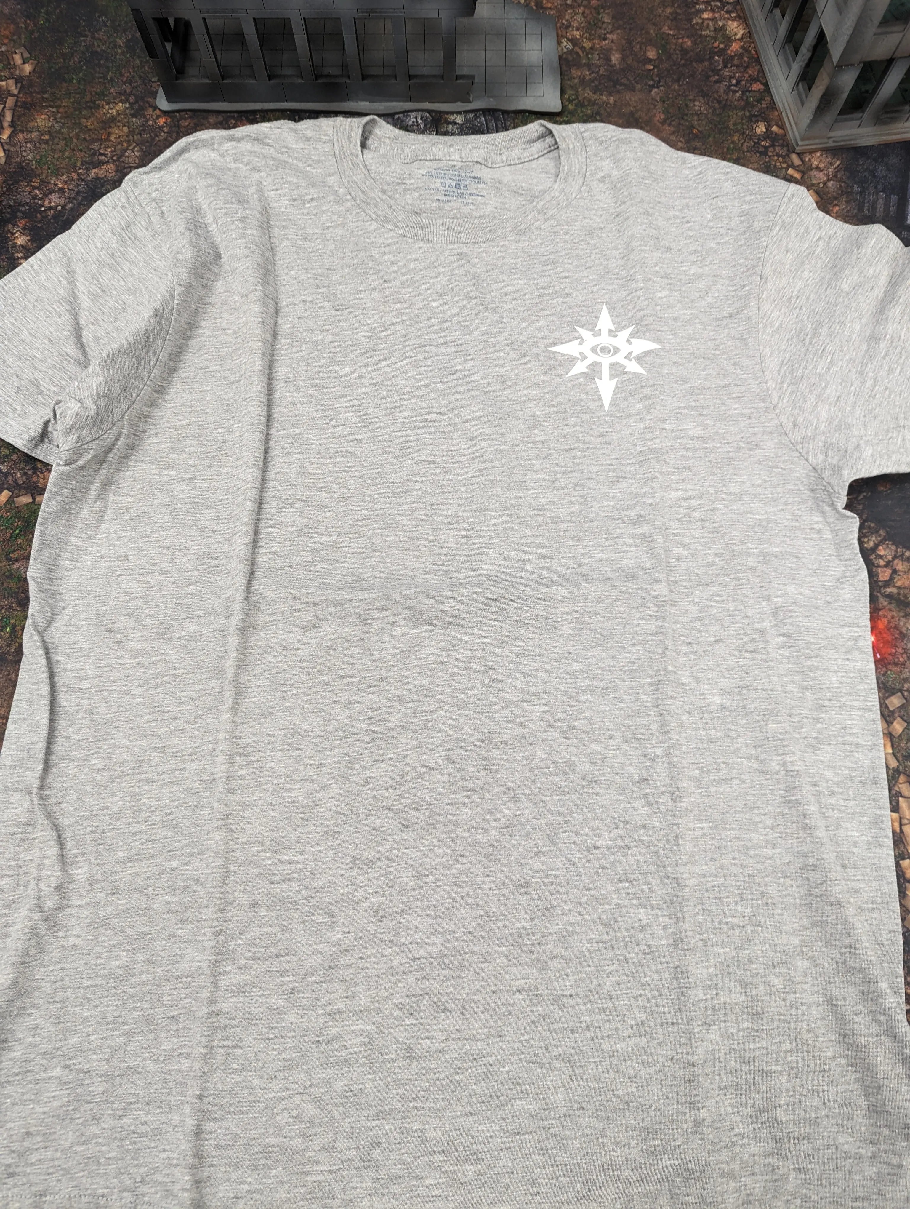 T-shirt- Chaos/ Slaves to Darkness (Grey/ Large)