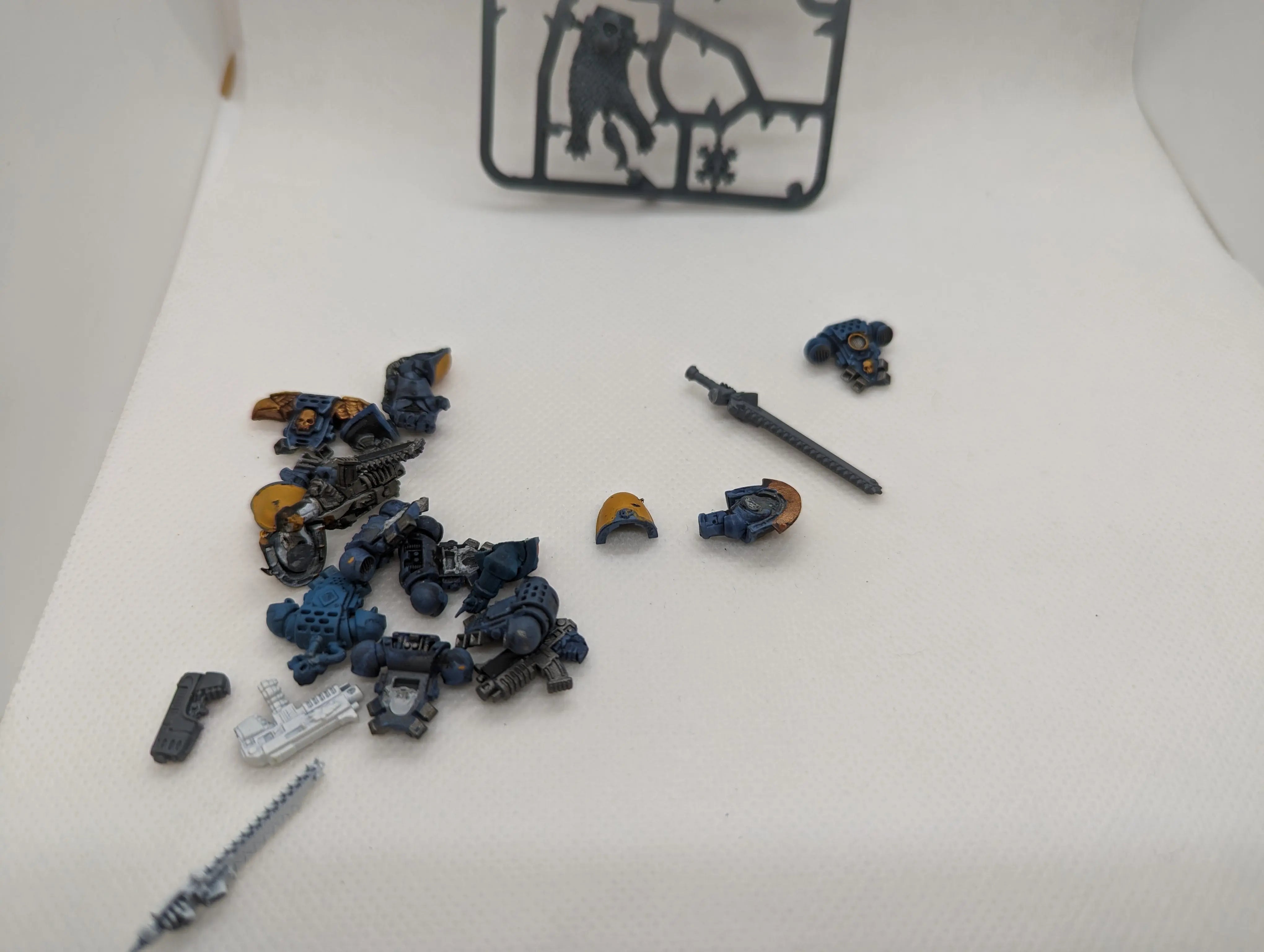 P/O: Blood Claws + Bits (7 Complete, 7 Incomplete)
