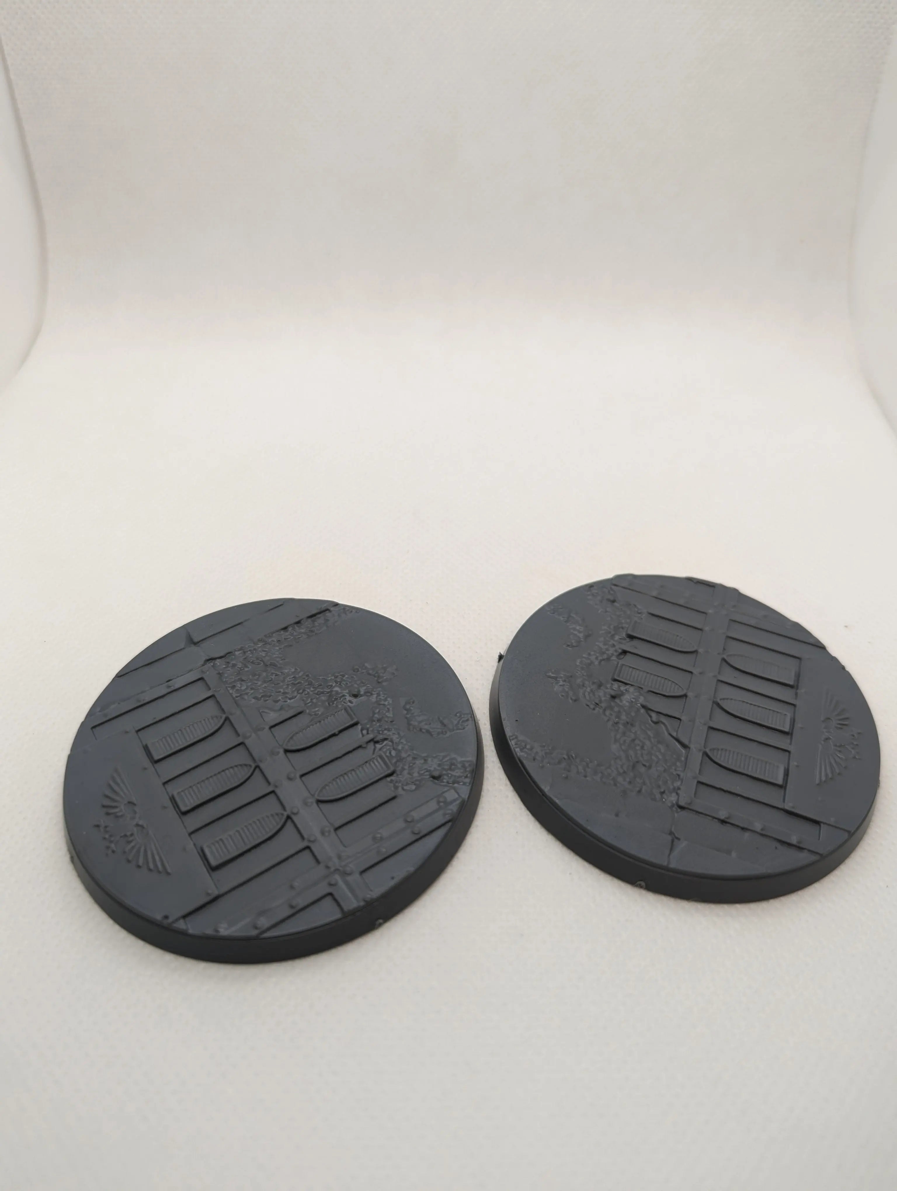 P/O: Sector Imperialis 60mm Base (x2)