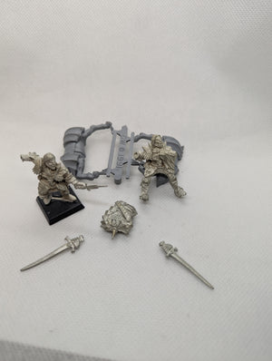 P/O: Metal Vampires (Mounted, Unmounted)