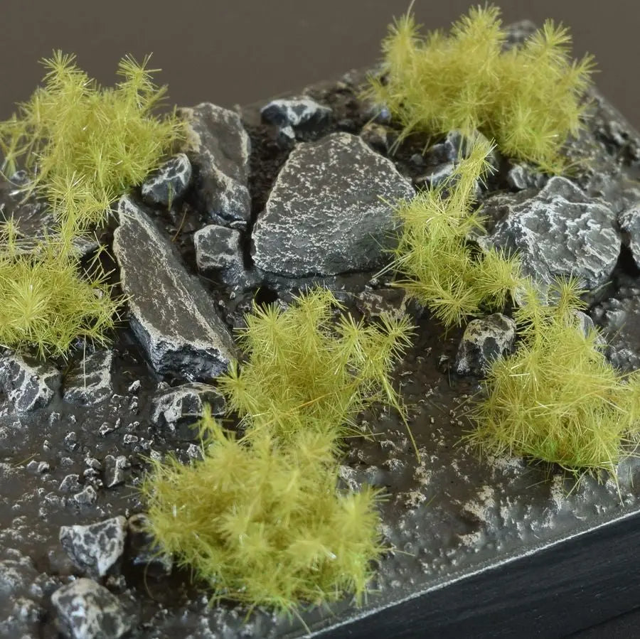 Gamers Grass- Spikey Green XL (12mm) Tuft - Wild