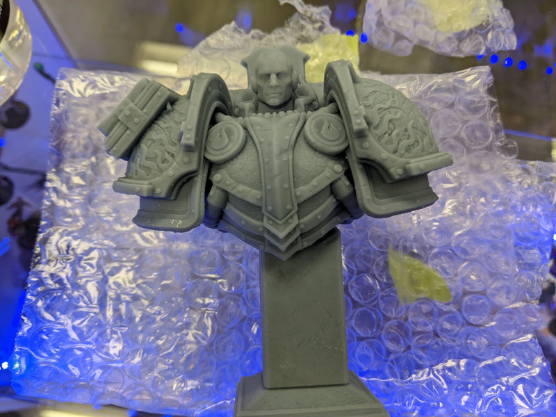 Lorgar Bust